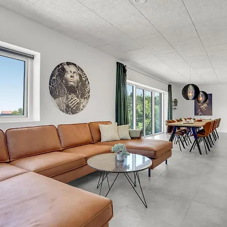 Holiday home Pet Friendly In With Kitchen